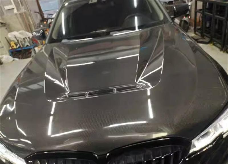 Dry carbon fiber F30 series GTS style hood / bonnet .
