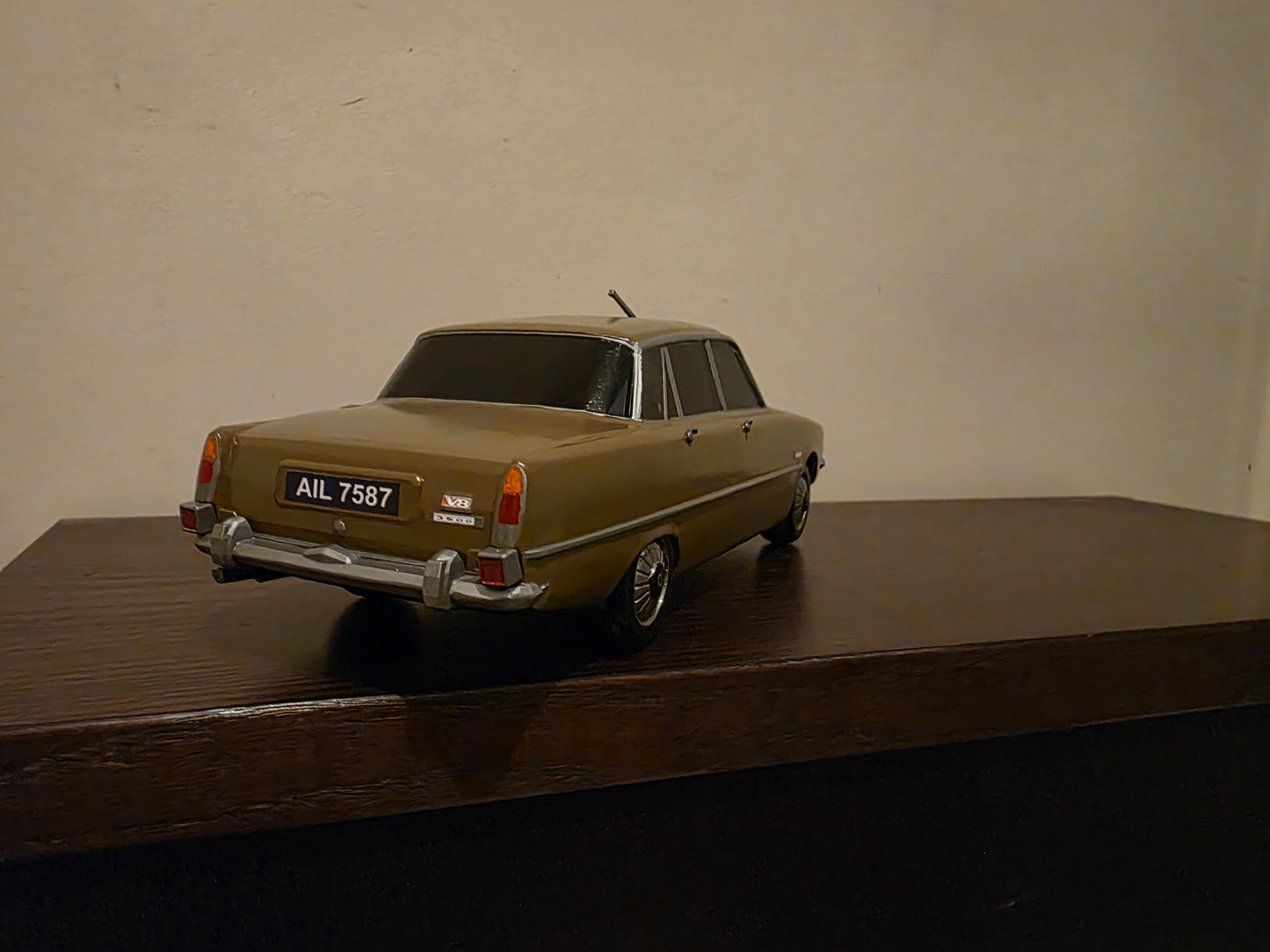 Rover p6 replica