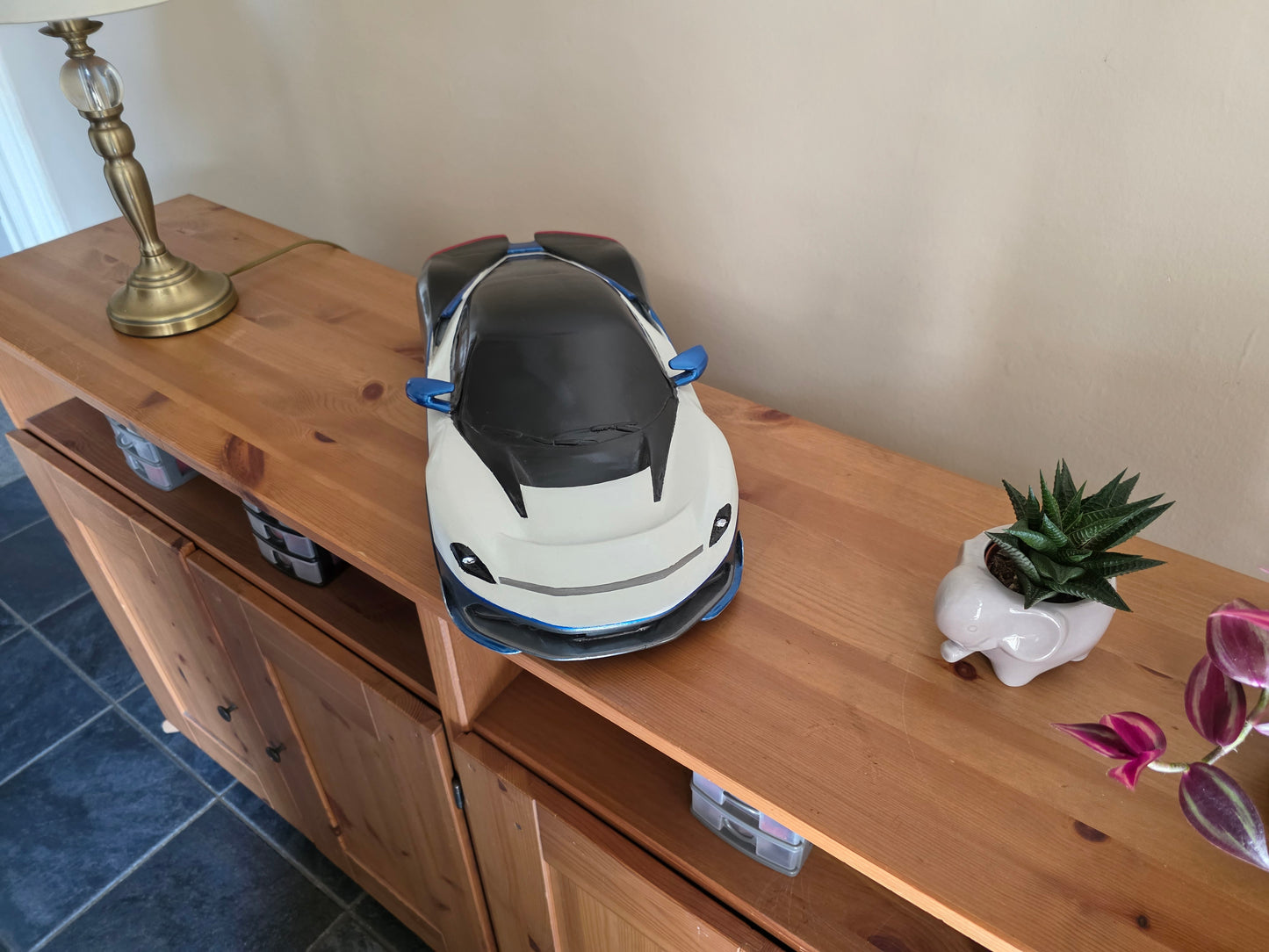 Pininfarina Battista repilca