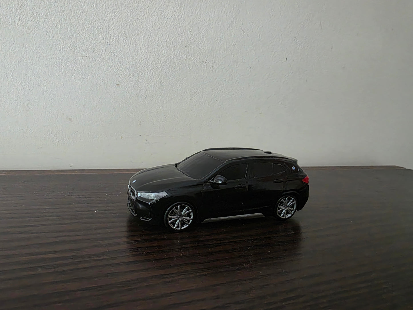 BMW X2 replica