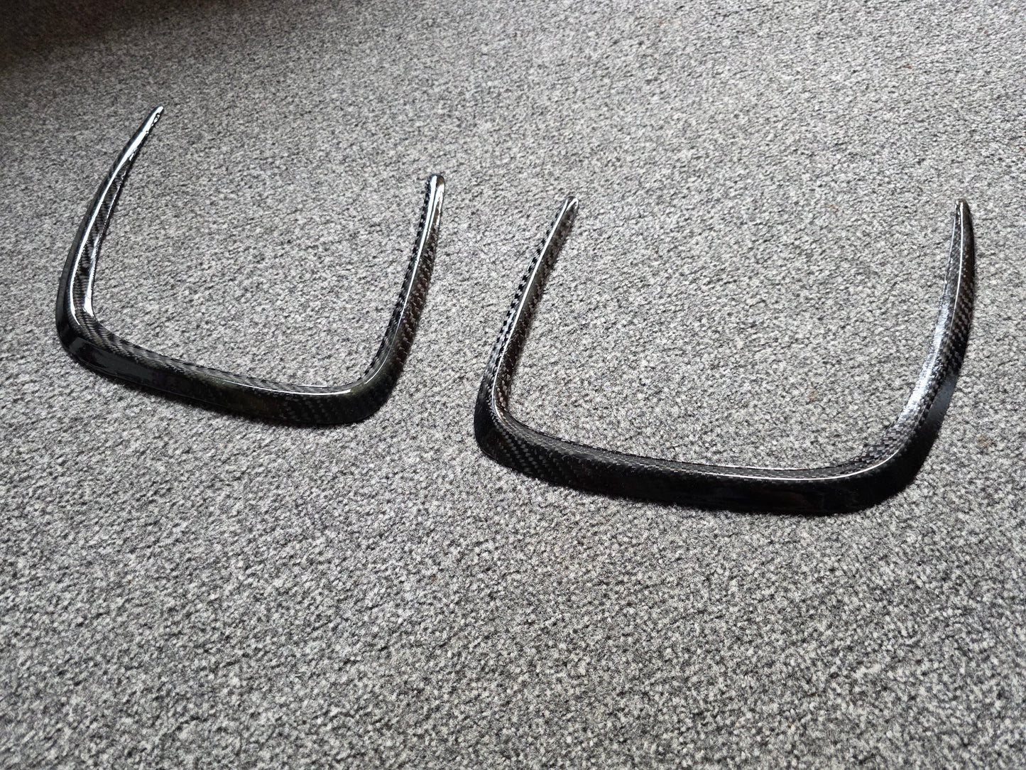 Dry carbon fiber G80 hood skirts / bonnet skirts.