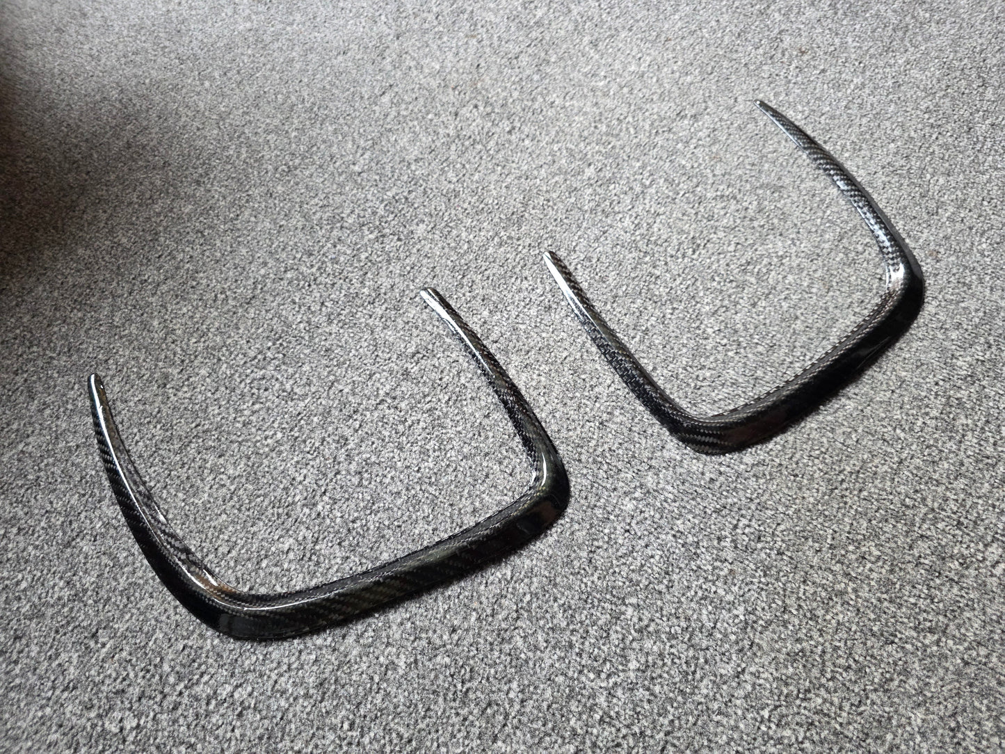 Dry carbon fiber G80 hood skirts / bonnet skirts.