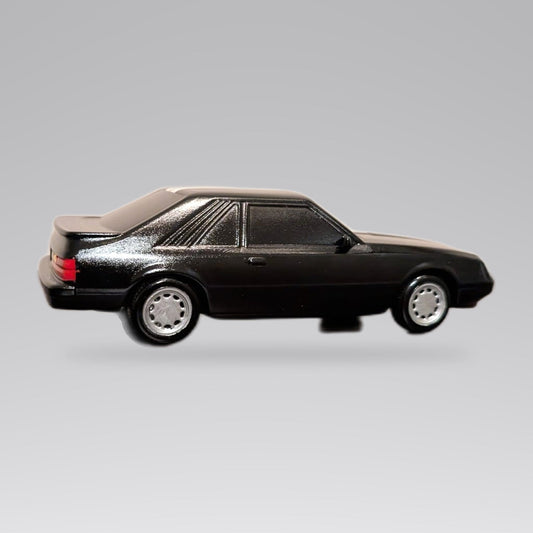 Classic Ford Mustang GT Miniature (Black)