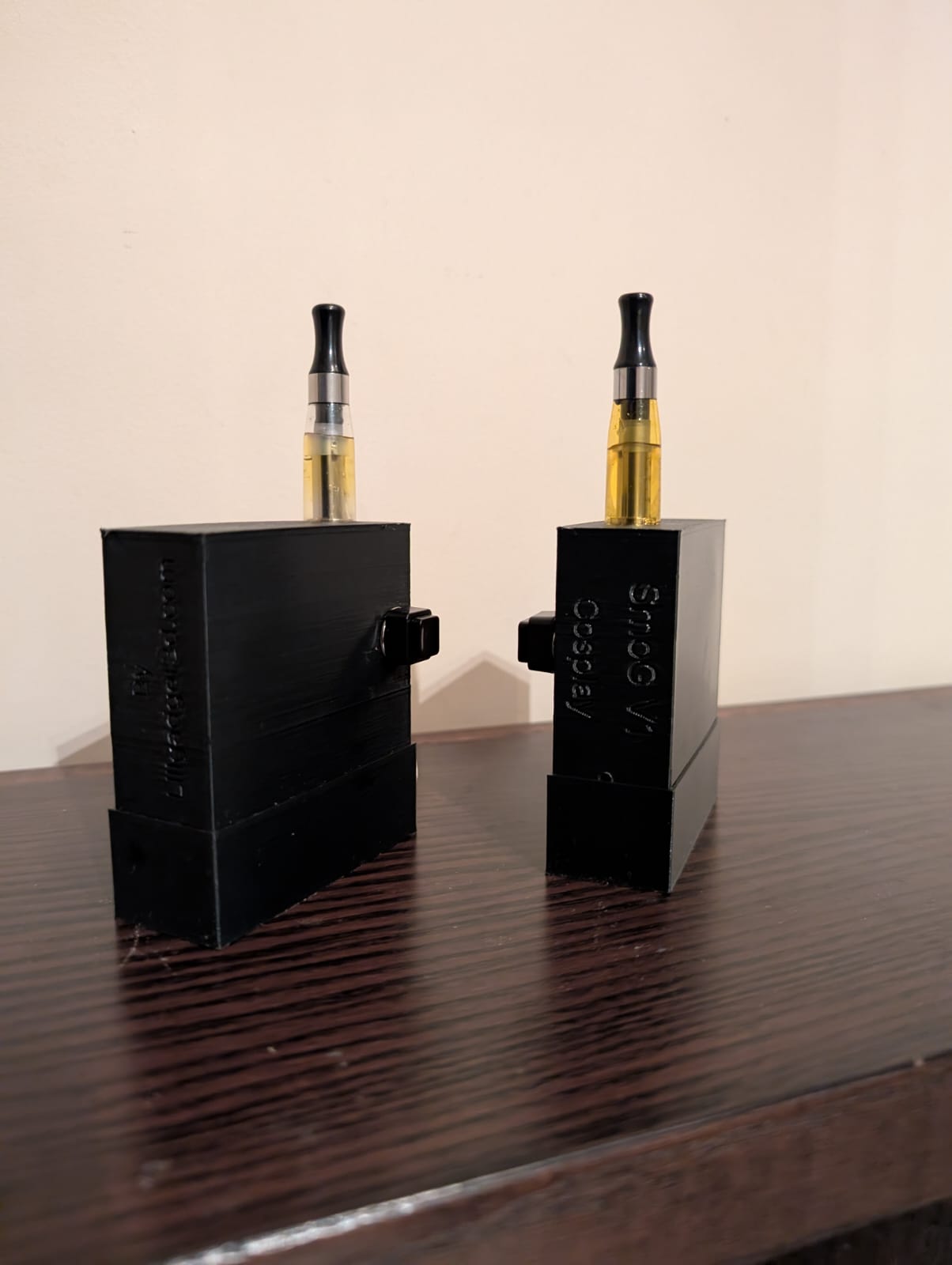 Smoke machines for cosplay or special effects. * NOT A VAPE !!!! *