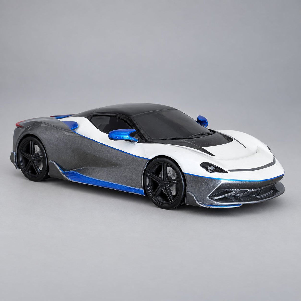 50 cm Pininfarina Battista Anniversario Miniature (One-Off)