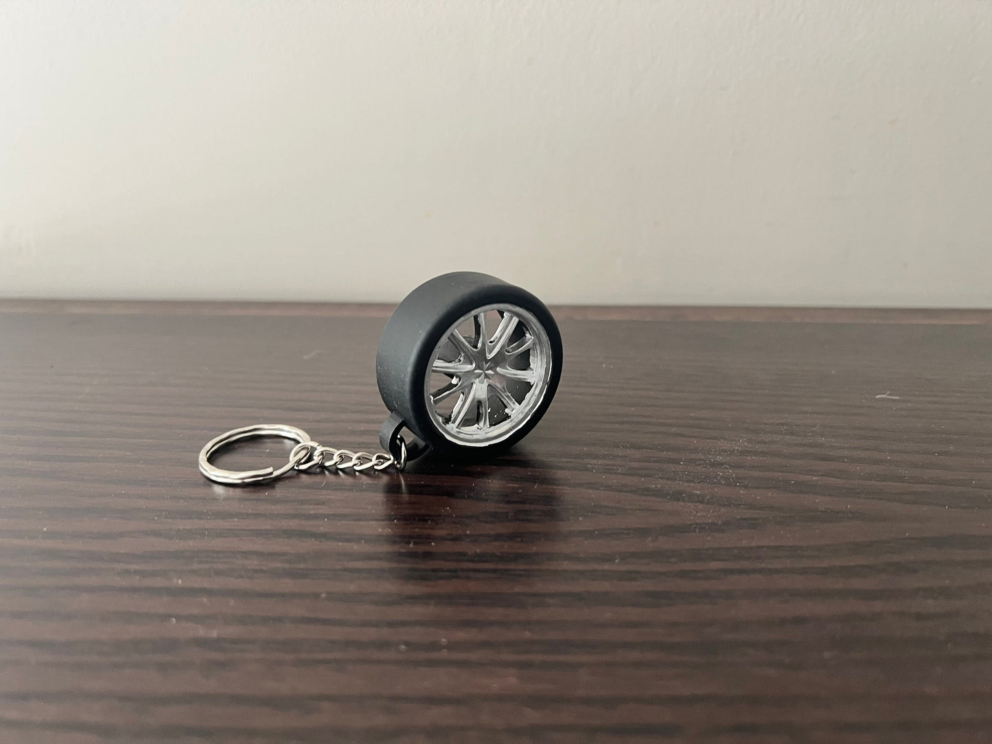 Turn your car wheel into a keychain