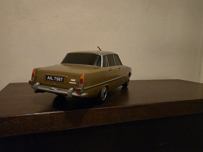 Rover p6 replica