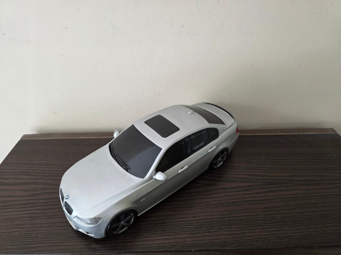 BMW 330i replica