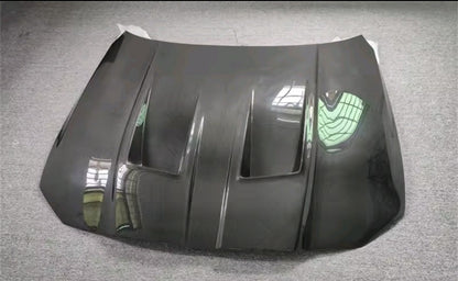 Dry carbon fiber G80 hood / bonnet .